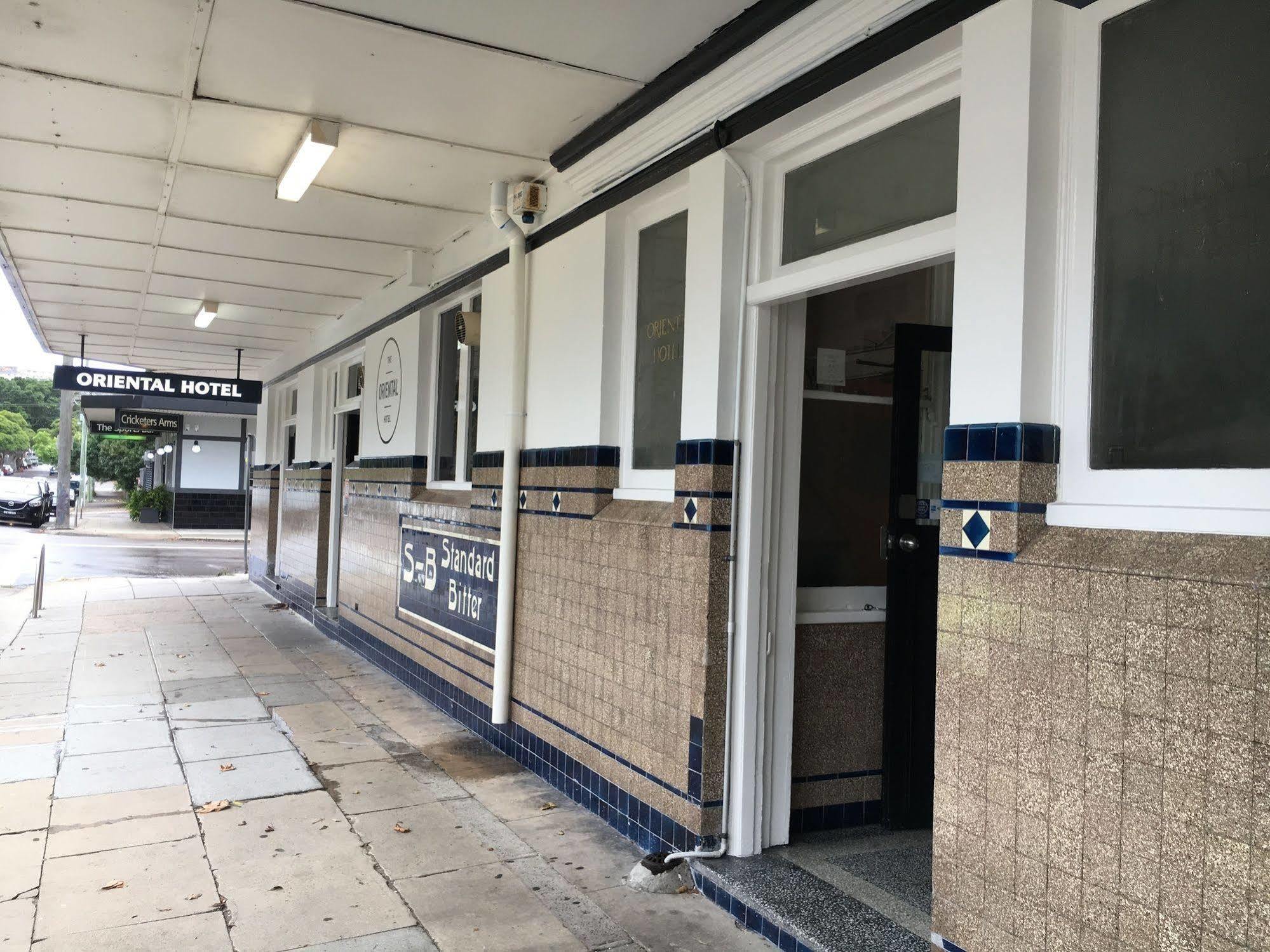 东方大酒店 纽卡斯尔 外观 照片