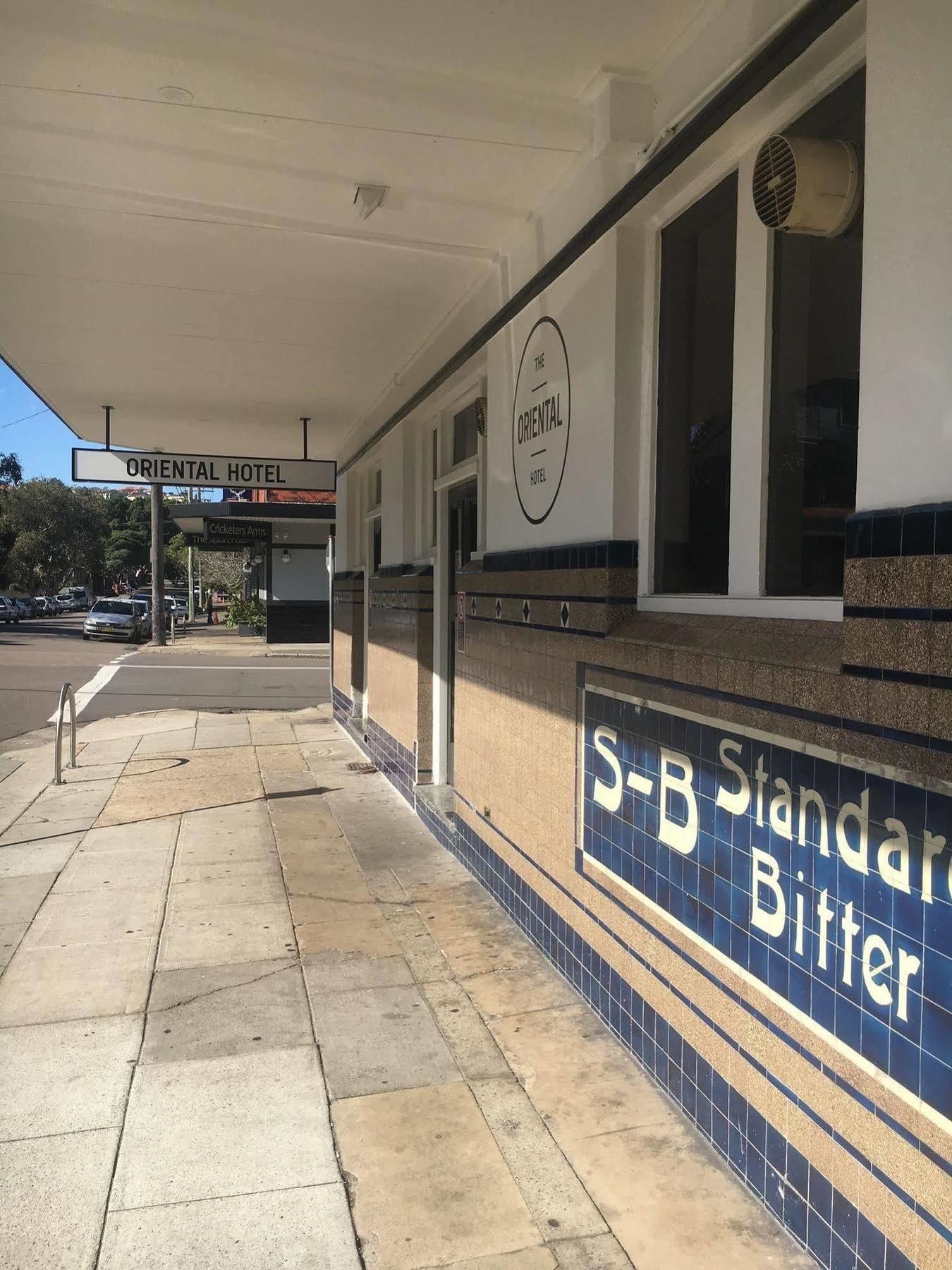 东方大酒店 纽卡斯尔 外观 照片